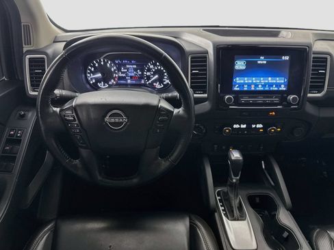 Used 2023 Nissan Frontier SV w/ SV Premium Package AWD/4WD image 27