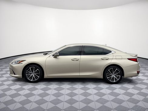 Used 2023 Lexus ES 300h w/ Premium Package FWD image 2
