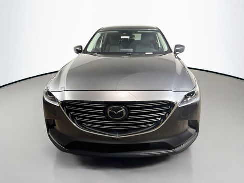 Used 2018 MAZDA CX-9 Sport FWD image 2