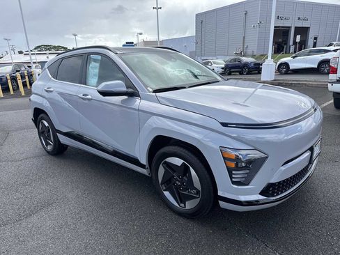 Used 2024 Hyundai Kona Limited image 2