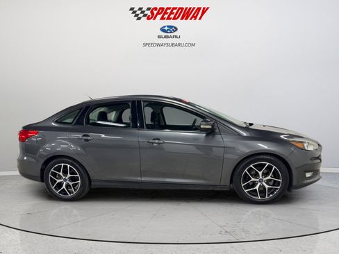 Used 2018 Ford Focus SEL image 12