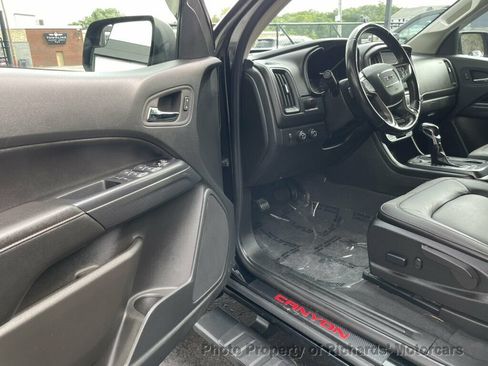 Used 2022 GMC Canyon AT4 w/ Trailering Package AWD/4WD image 11