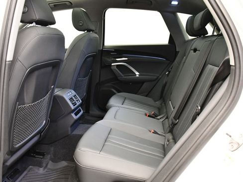 Certified 2025 Audi Q5 Premium Plus w/ Premium Plus image 42