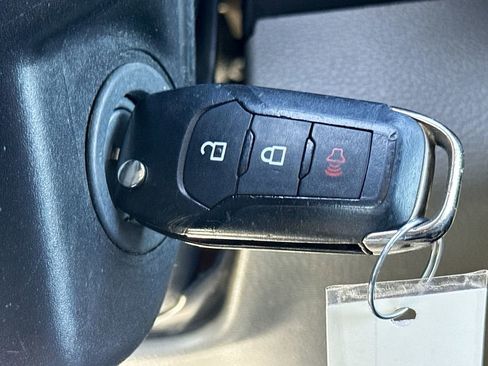 Used 2021 Ford F250 XLT image 19