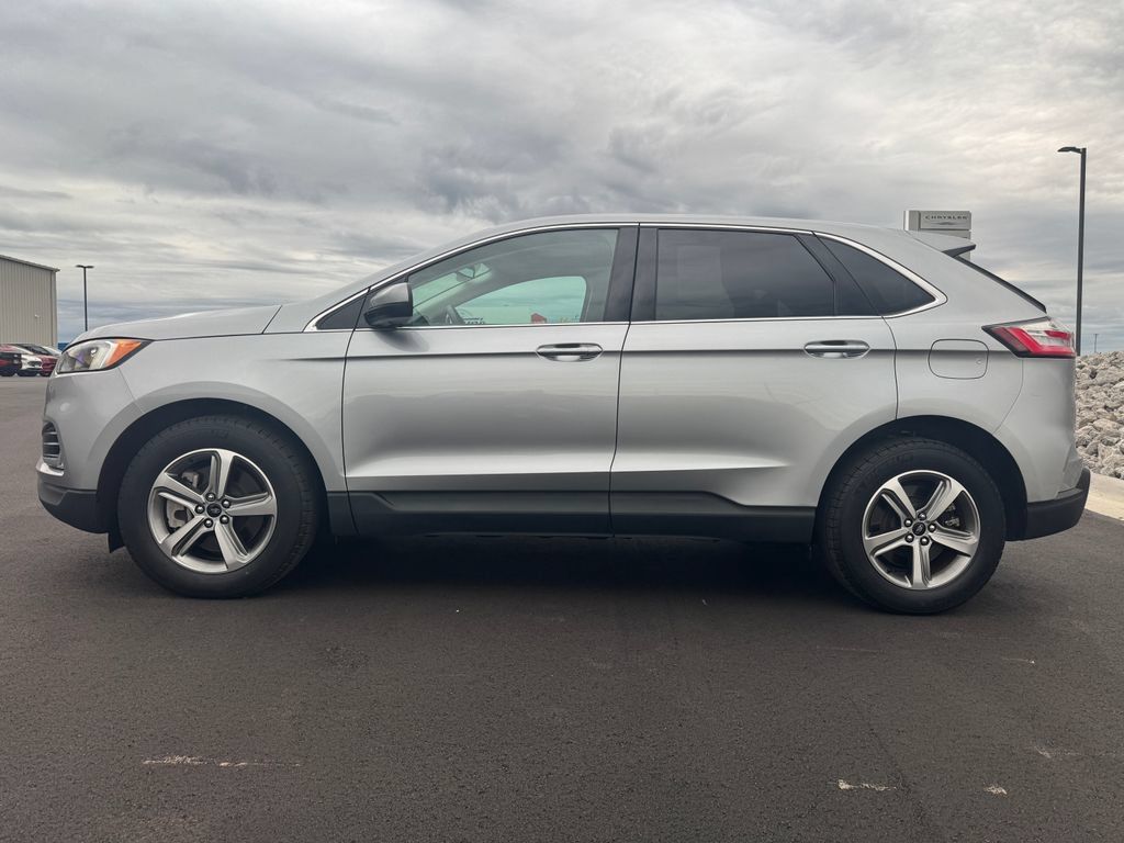 Used 2024 Ford Edge SEL w/ Convenience Package AWD/4WD image 8