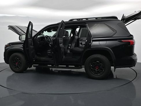Used 2025 Toyota Sequoia TRD Pro AWD/4WD image 41
