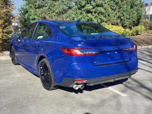 Certified 2025 Toyota Camry SE w/ Convenience Package image 8