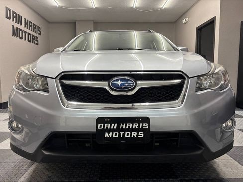 Used 2014 Subaru Crosstrek 2.0i Premium w/ Moonroof Package AWD/4WD image 3
