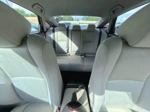 Used 2018 Honda Accord LX image 32