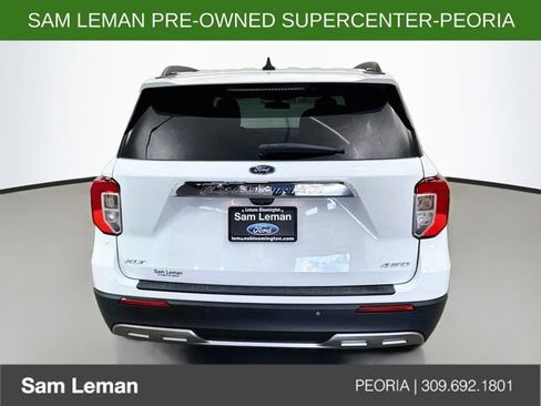 Used 2021 Ford Explorer XLT w/ Equipment Group 202A AWD/4WD image 5