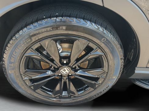 Certified 2025 Honda CR-V Sport Touring image 21