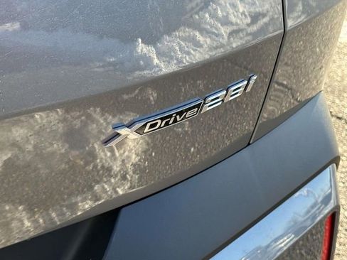 Certified 2025 BMW X2 xDrive28i image 16