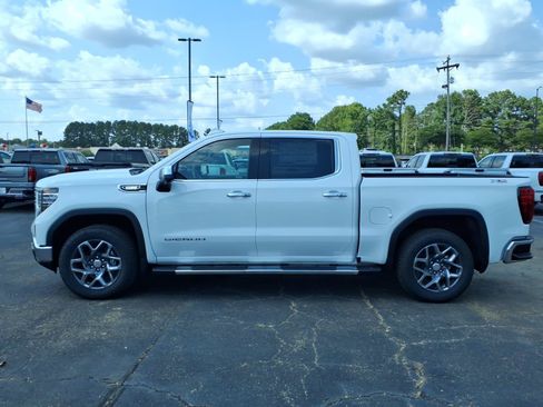 New 2026 GMC Sierra 1500 SLT w/ SLT Premium Plus Package AWD/4WD image 1
