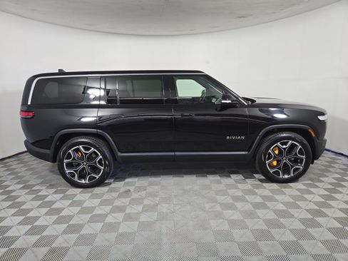 Used 2023 Rivian R1S Launch Edition AWD/4WD image 6
