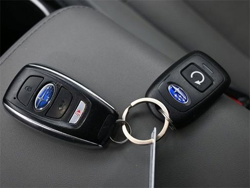 Used 2020 Subaru Outback Limited image 22