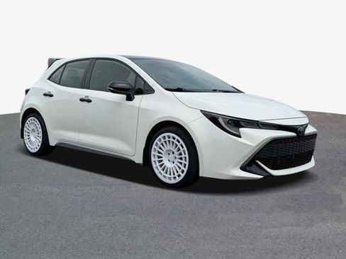 Used 2022 Toyota Corolla SE FWD image 5