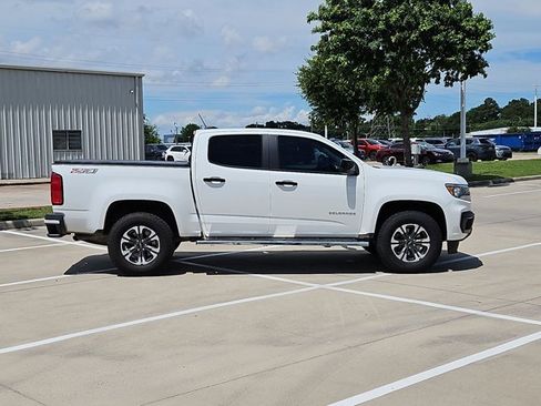 Used 2022 Chevrolet Colorado Z71 AWD/4WD image 4