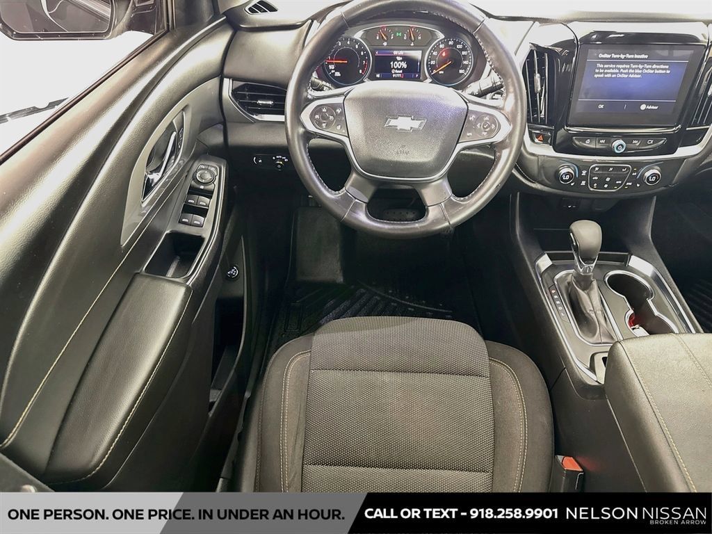 Used 2021 Chevrolet Traverse LT FWD image 21