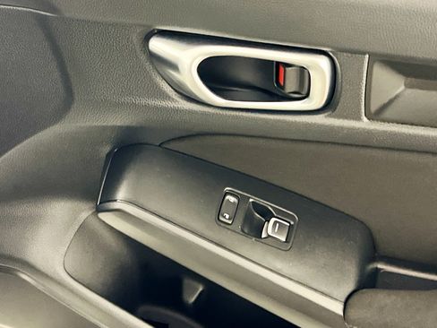 Used 2022 Honda Civic Sport image 32