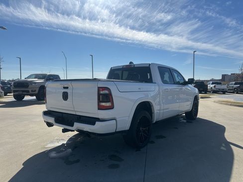 Used 2022 RAM 1500 Limited w/ Night Edition image 4