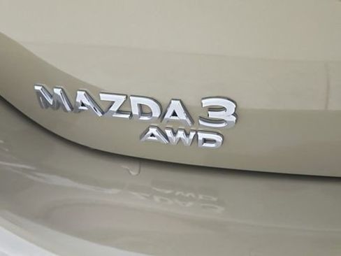 Used 2024 MAZDA MAZDA3 s image 29