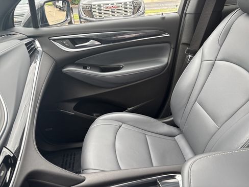 Used 2023 Buick Enclave Essence w/ Experience Buick Package AWD/4WD image 15