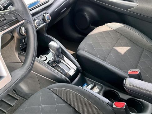 Used 2019 Nissan Kicks S FWD image 16