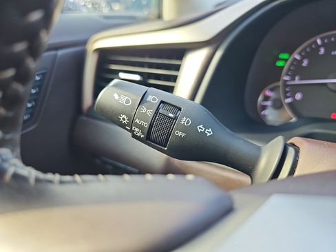 Used 2019 Lexus RX 350 FWD w/ Premium Package image 33