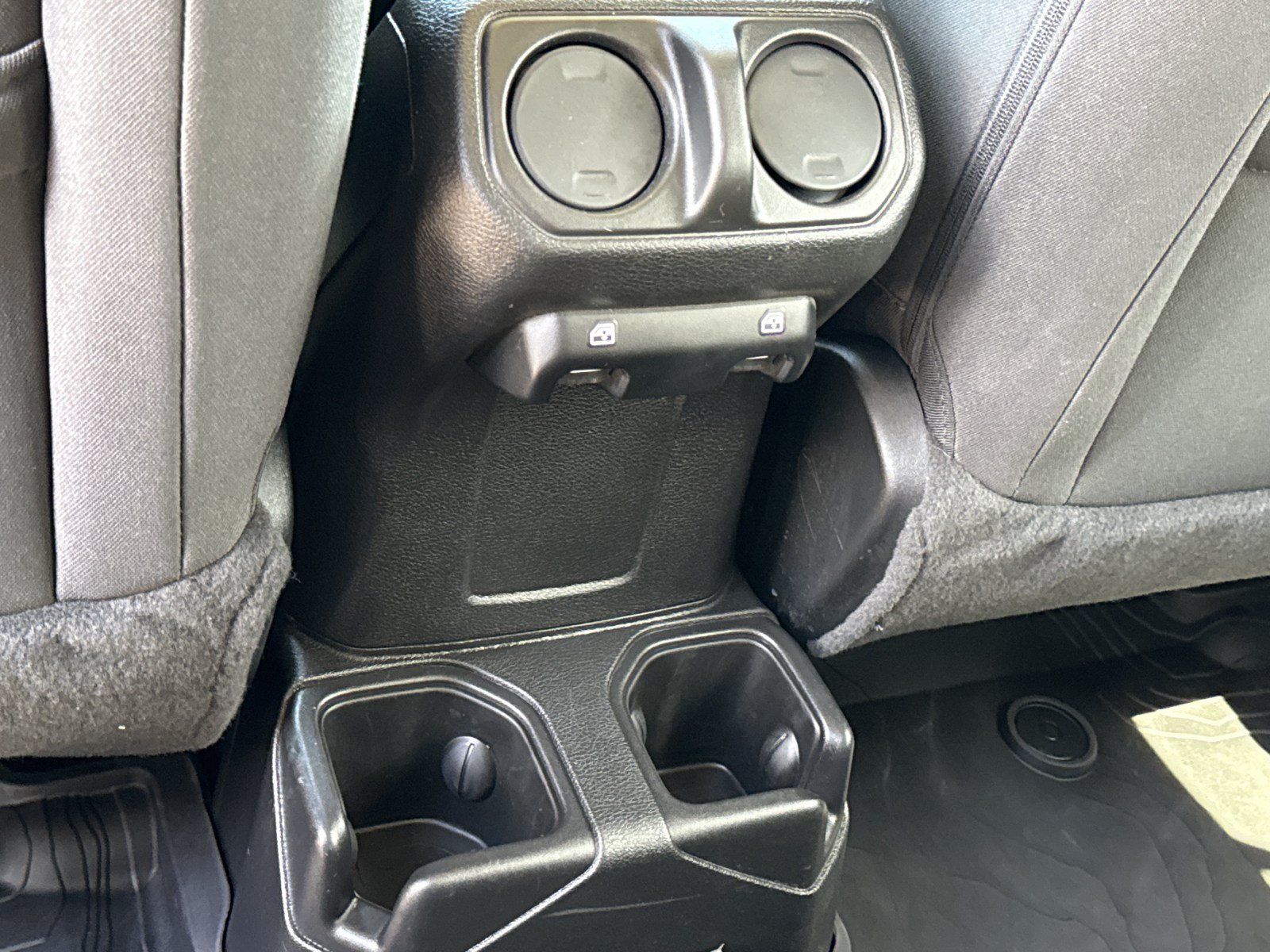Used 2023 Jeep Wrangler Unlimited Sport AWD/4WD image 14