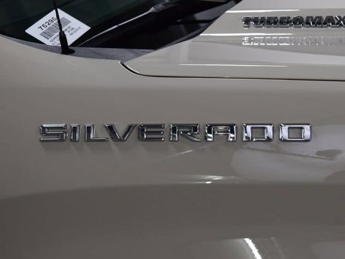 New 2026 Chevrolet Silverado 1500 RST w/ RST Select Package AWD/4WD image 17