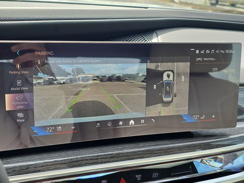 New 2026 BMW 750e xDrive image 25