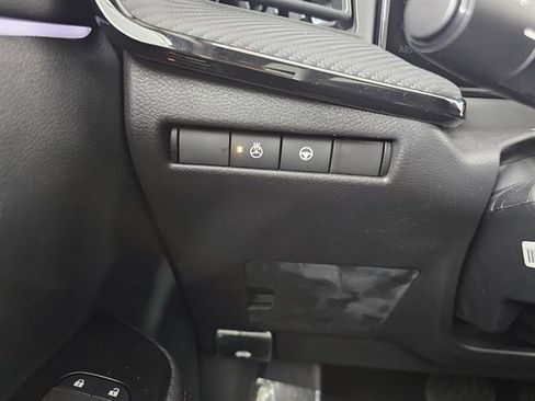 New 2026 Nissan Kicks SR w/ SR Premium Package image 31