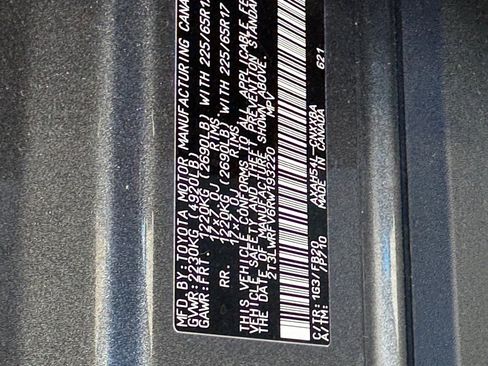 Used 2024 Toyota RAV4 LE image 30