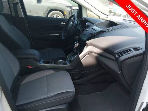 Used 2017 Ford C-MAX SE FWD image 5