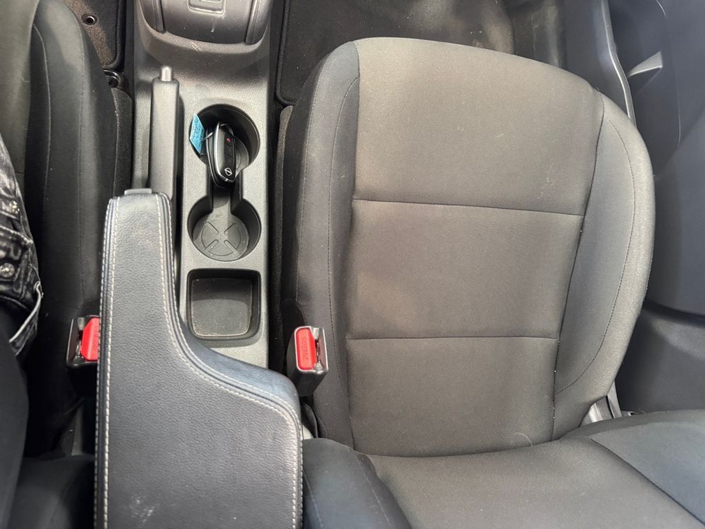 Used 2025 Nissan Kicks Play S FWD image 23
