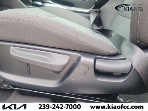 New 2026 Kia K4 FWD image 24