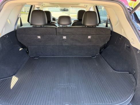 Used 2018 Nissan Murano Platinum w/ Cargo Package image 7