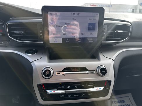 Certified 2024 Ford Explorer XLT w/ Equipment Group 202A image 16