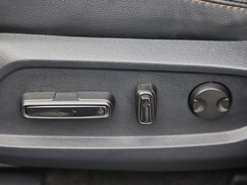 Used 2023 Honda Pilot TrailSport image 23