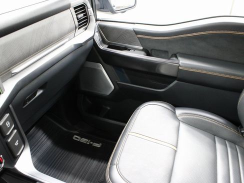 Used 2022 Ford F150 Platinum w/ Equipment Group 701A High image 32