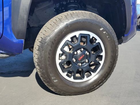 Certified 2024 Toyota Tacoma TRD Off-Road image 34