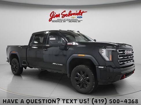 Used 2025 GMC Sierra 2500 AT4 AWD/4WD image 1