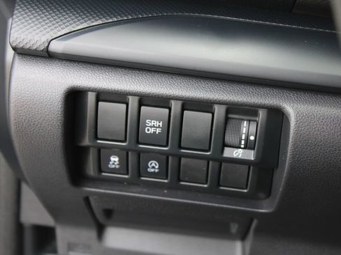 Used 2023 Subaru Forester AWD/4WD image 43