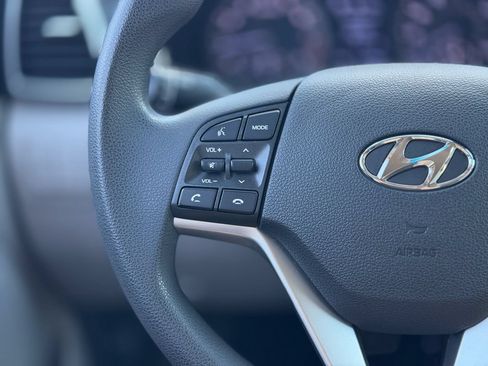 Used 2019 Hyundai Tucson SE FWD image 13