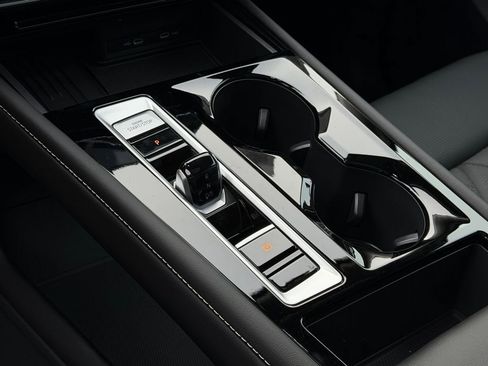 New 2026 Volkswagen Atlas SEL Premium R-Line image 30