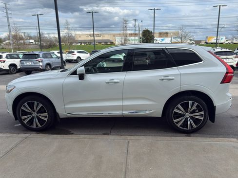 Used 2023 Volvo XC60 B5 Plus w/ Climate Package image 6