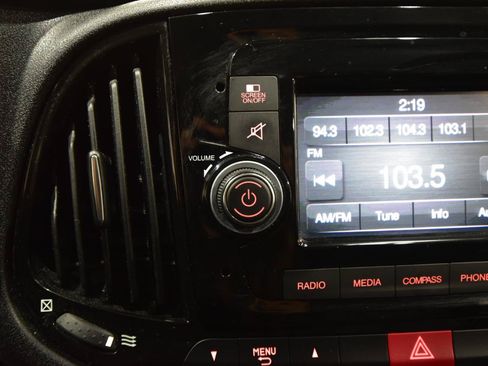Used 2019 RAM ProMaster City Tradesman SLT FWD image 15