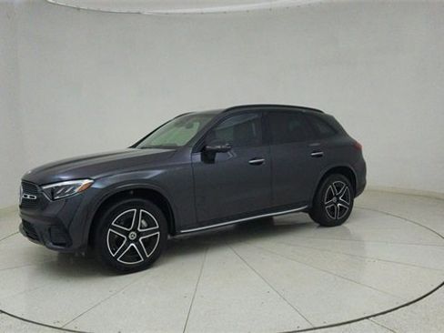 Used 2024 Mercedes-Benz GLC 300 GLC 300 w/ AMG Line image 65