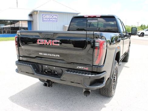 Used 2026 GMC Sierra 2500 AT4 w/ AT4 Premium Plus Package AWD/4WD image 12