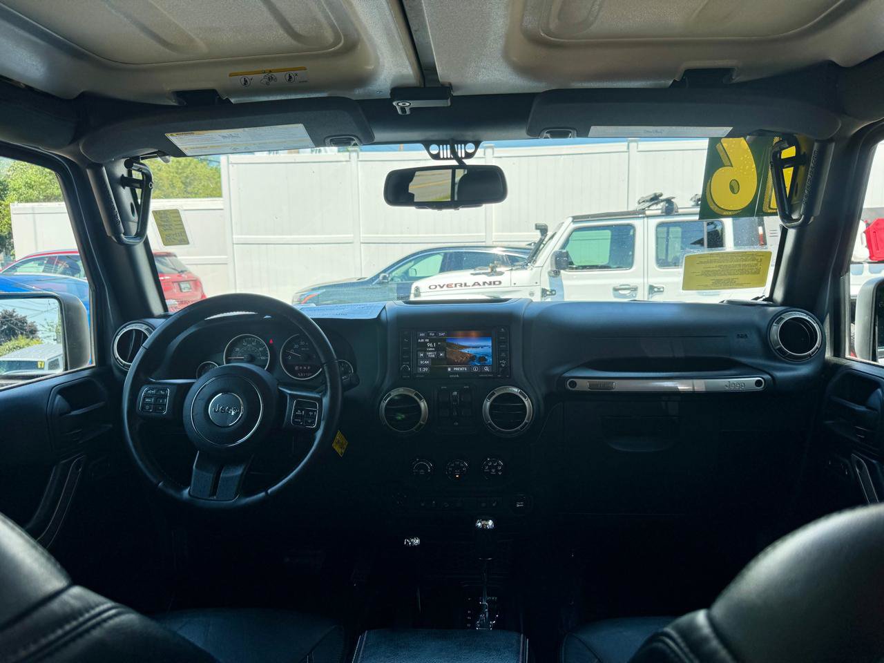 Used 2016 Jeep Wrangler Unlimited Sahara AWD/4WD image 27